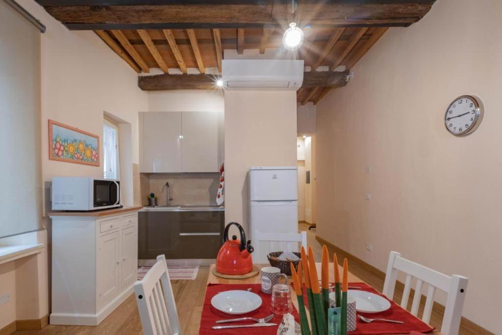 Apartament Luccadentro - Centro Storico Zewnętrze zdjęcie